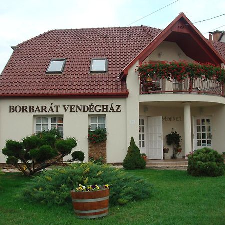 Borbarat Vendeghaz Βίλα Έγκερ Εξωτερικό φωτογραφία