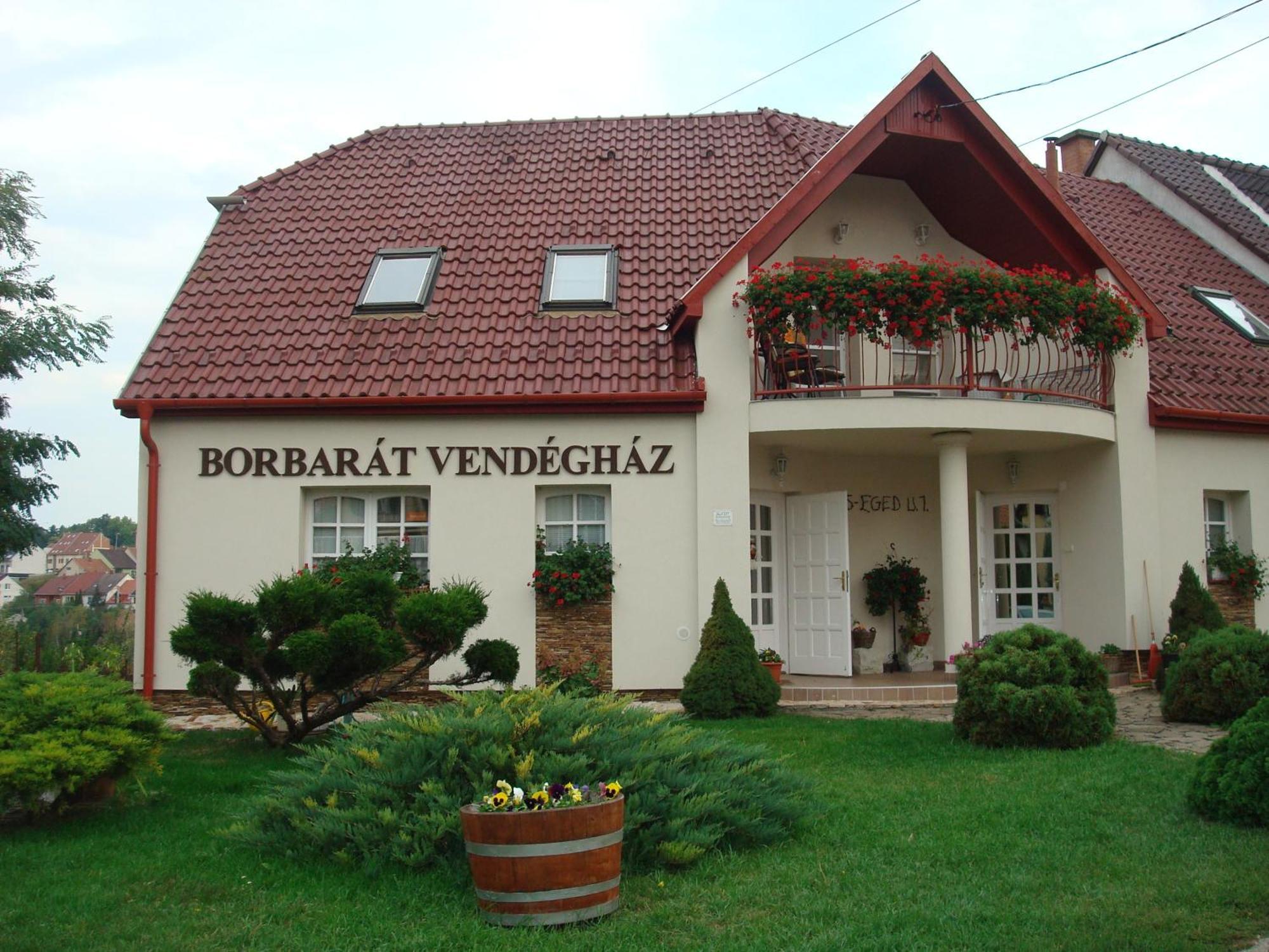 Borbarat Vendeghaz Βίλα Έγκερ Εξωτερικό φωτογραφία